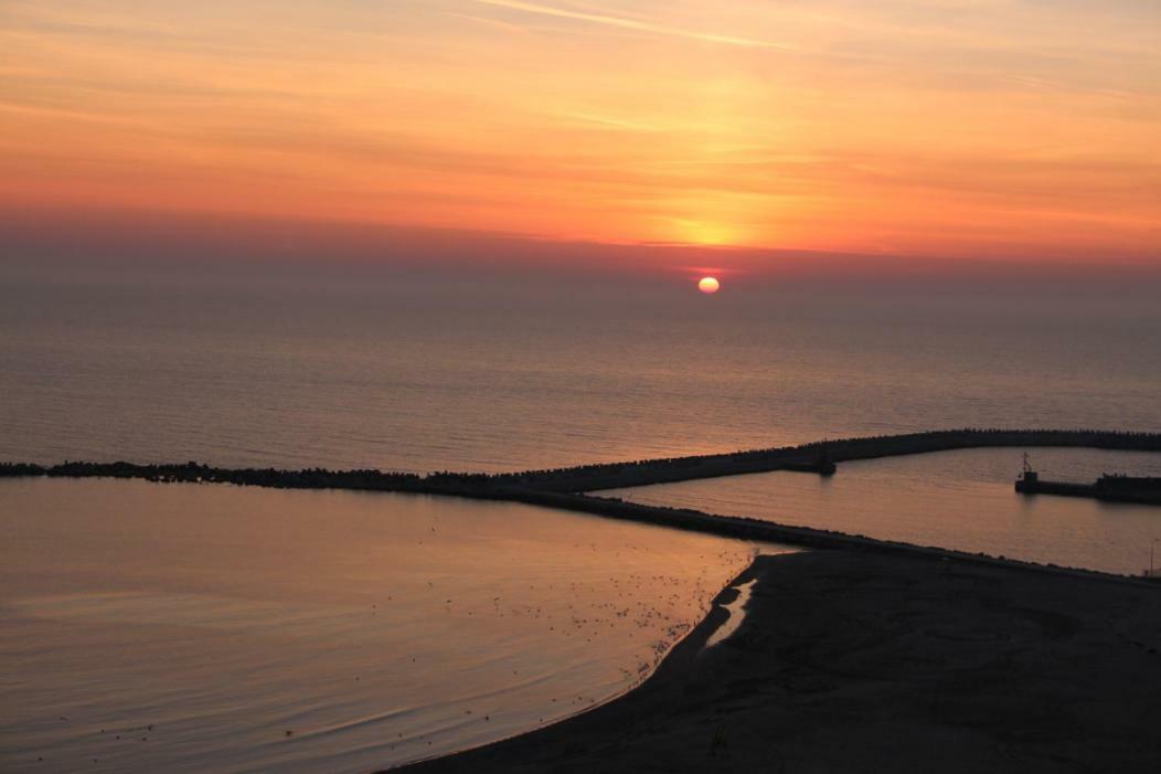 Faleza Nord Sea View Apartment Köstence Dış mekan fotoğraf
